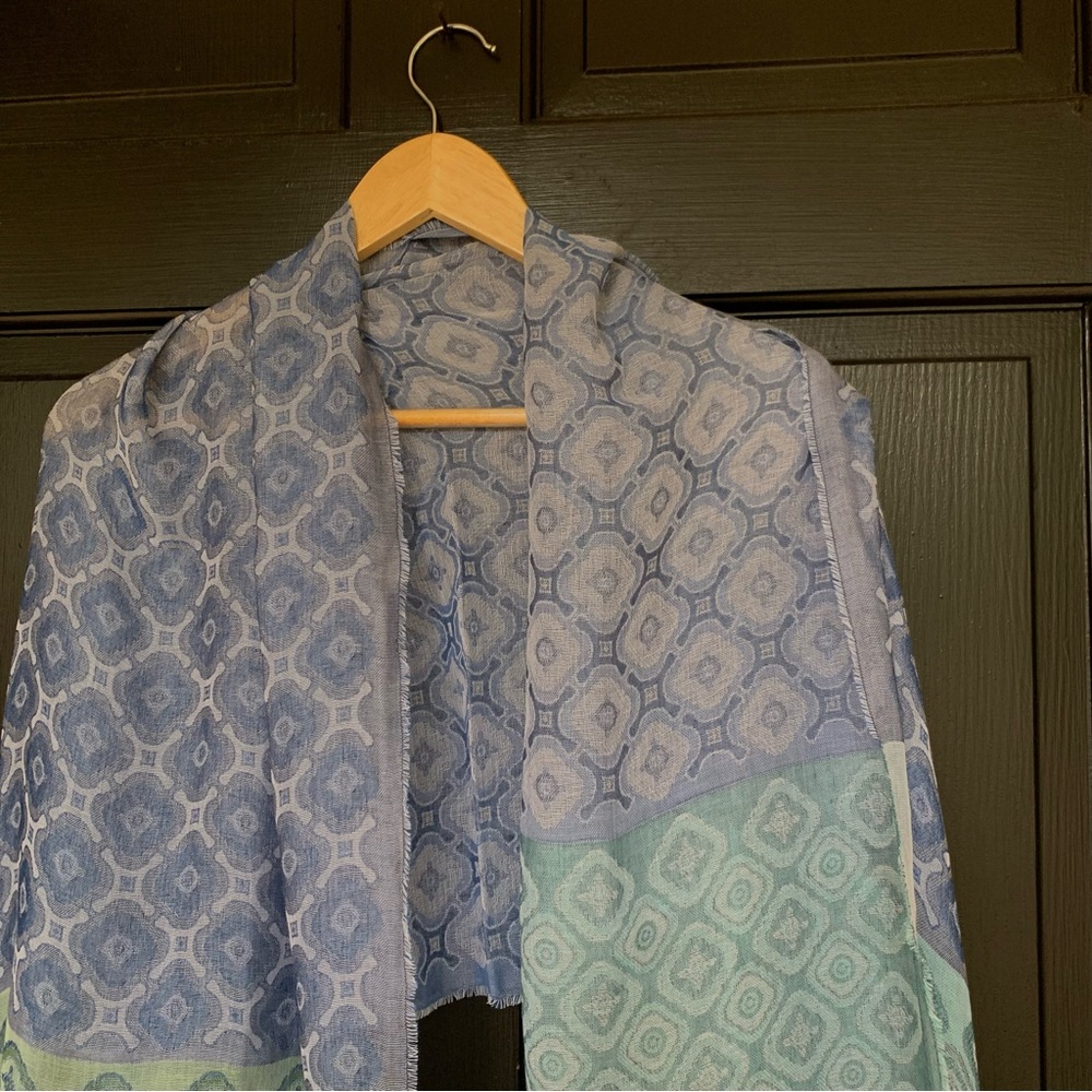 Multicolored Patterned Scarf - Picture 2 of 4
